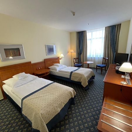 Ramada Prague City Centre Exterior photo