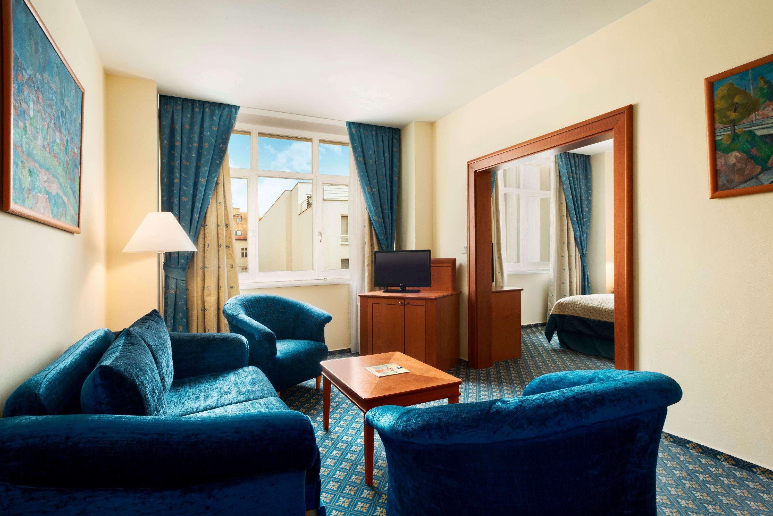 Ramada Prague City Centre Exterior photo
