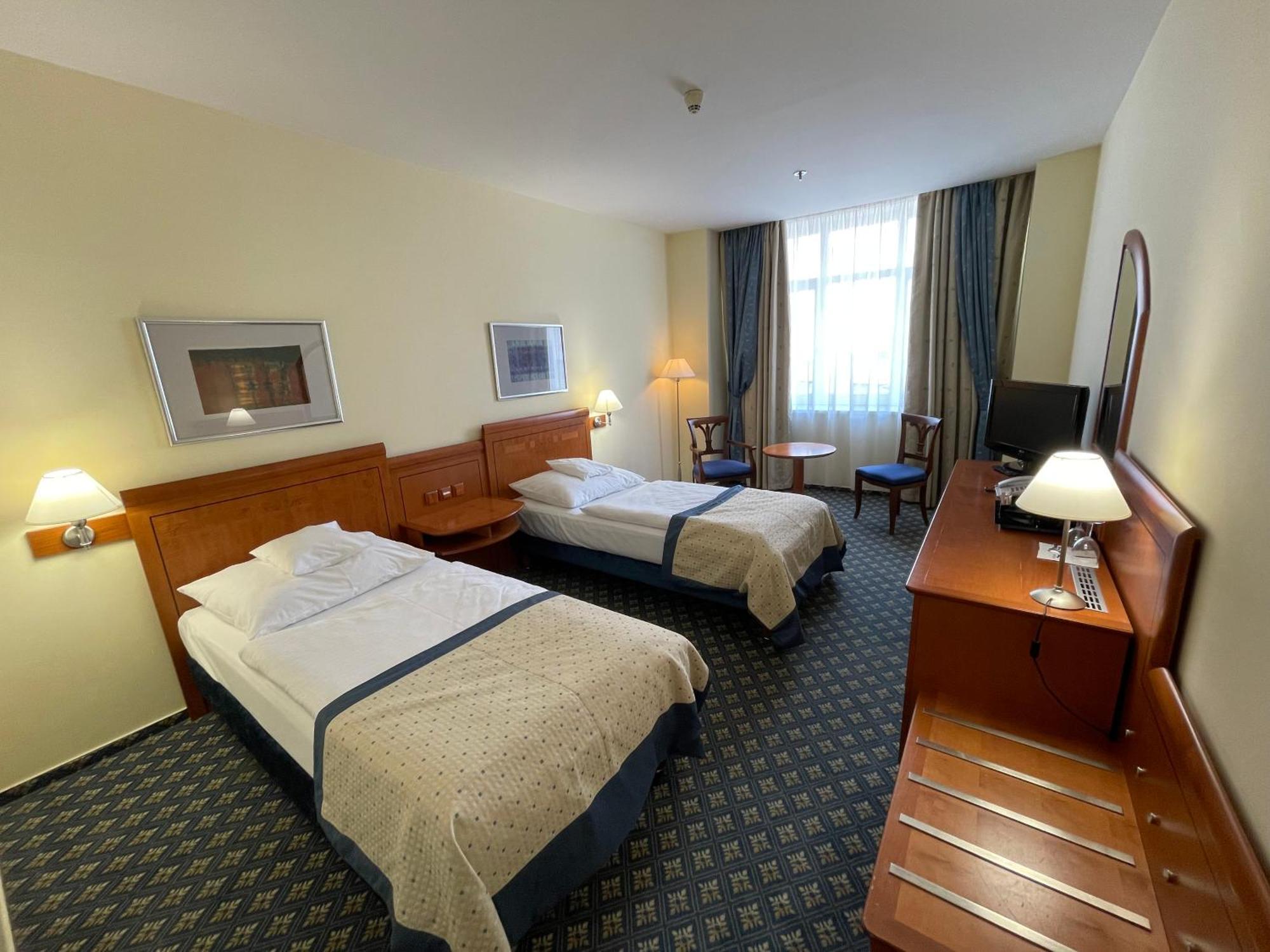 Ramada Prague City Centre Exterior photo