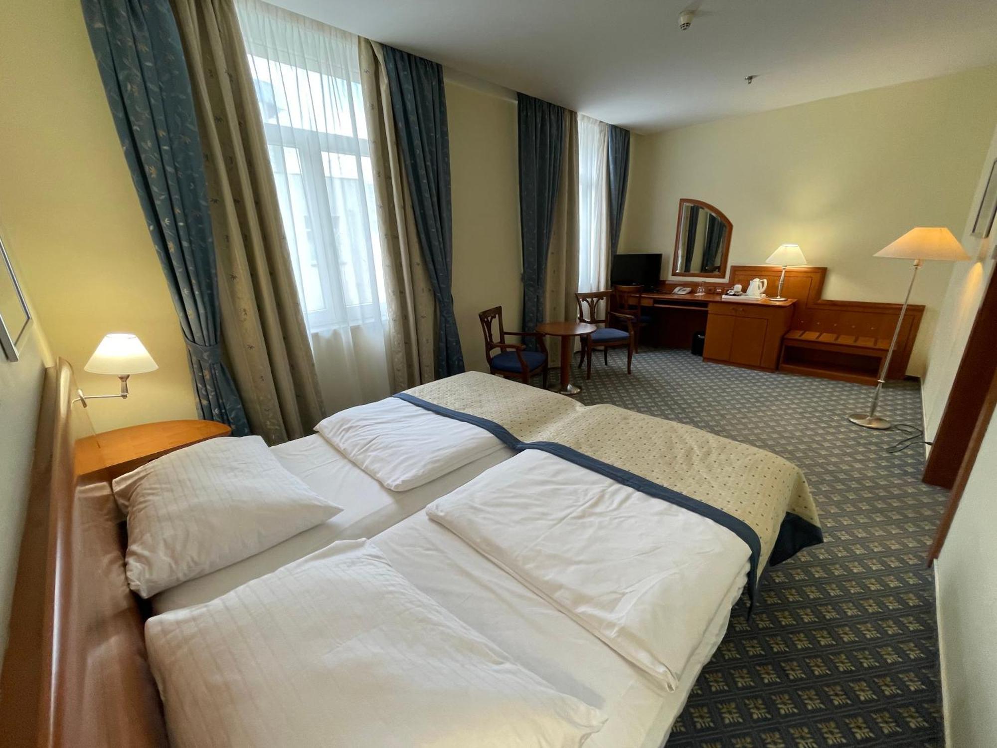 Ramada Prague City Centre Exterior photo