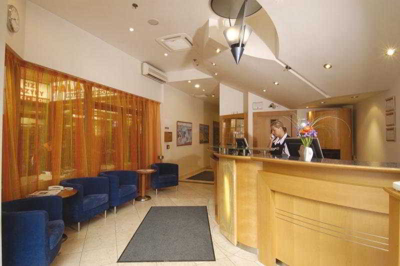Ramada Prague City Centre Interior photo